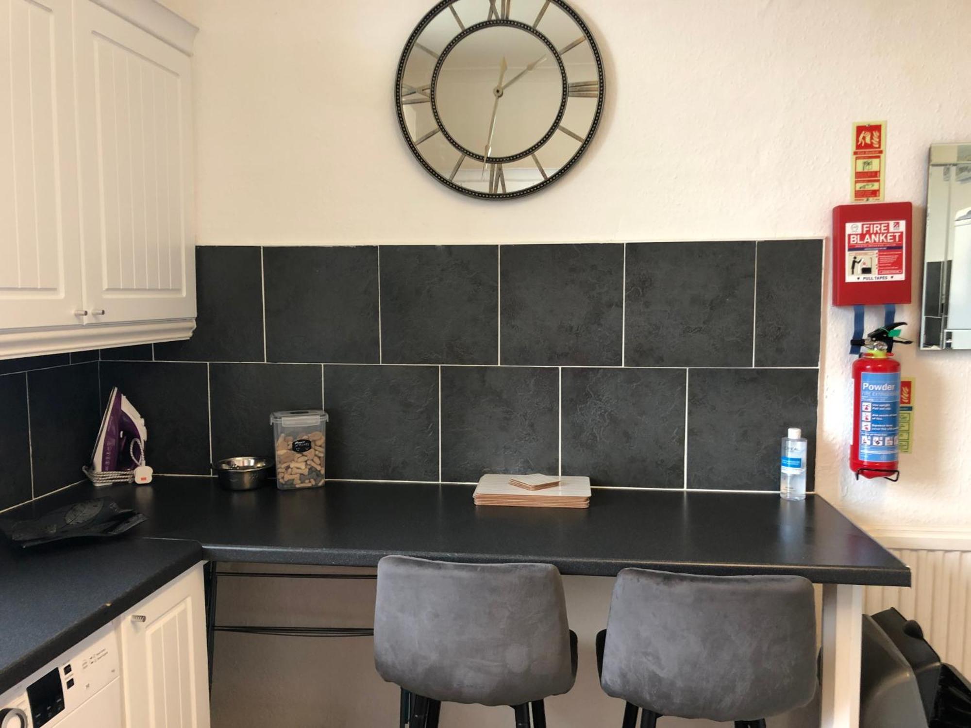 Captivating 2-Bed Apartment In Isle Of Bute Rothesay Εξωτερικό φωτογραφία